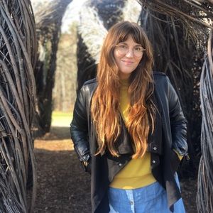 Meet your Posher, Alisha